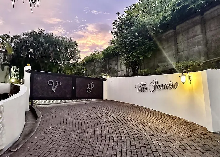 Villa Paraiso 9-bedroom Luxury In Tamarindo, Costa Rica
